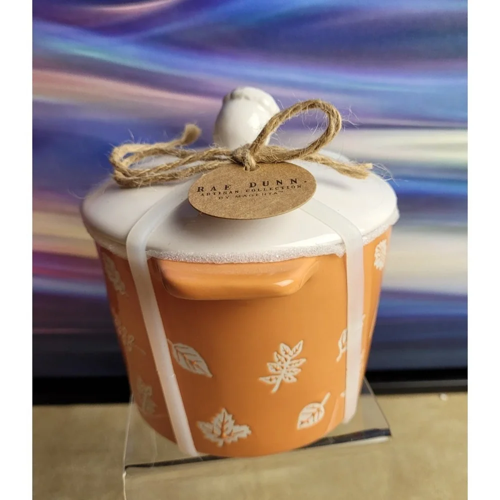 RAE DUNN Warm and Cozy Covered Crock Dish, Acorn Lid, NEW